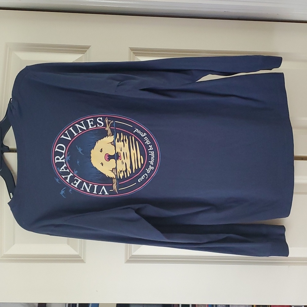 Very Gently Used Vineyard Vines Navy Boys Large (16) long-sleeved t-shirt